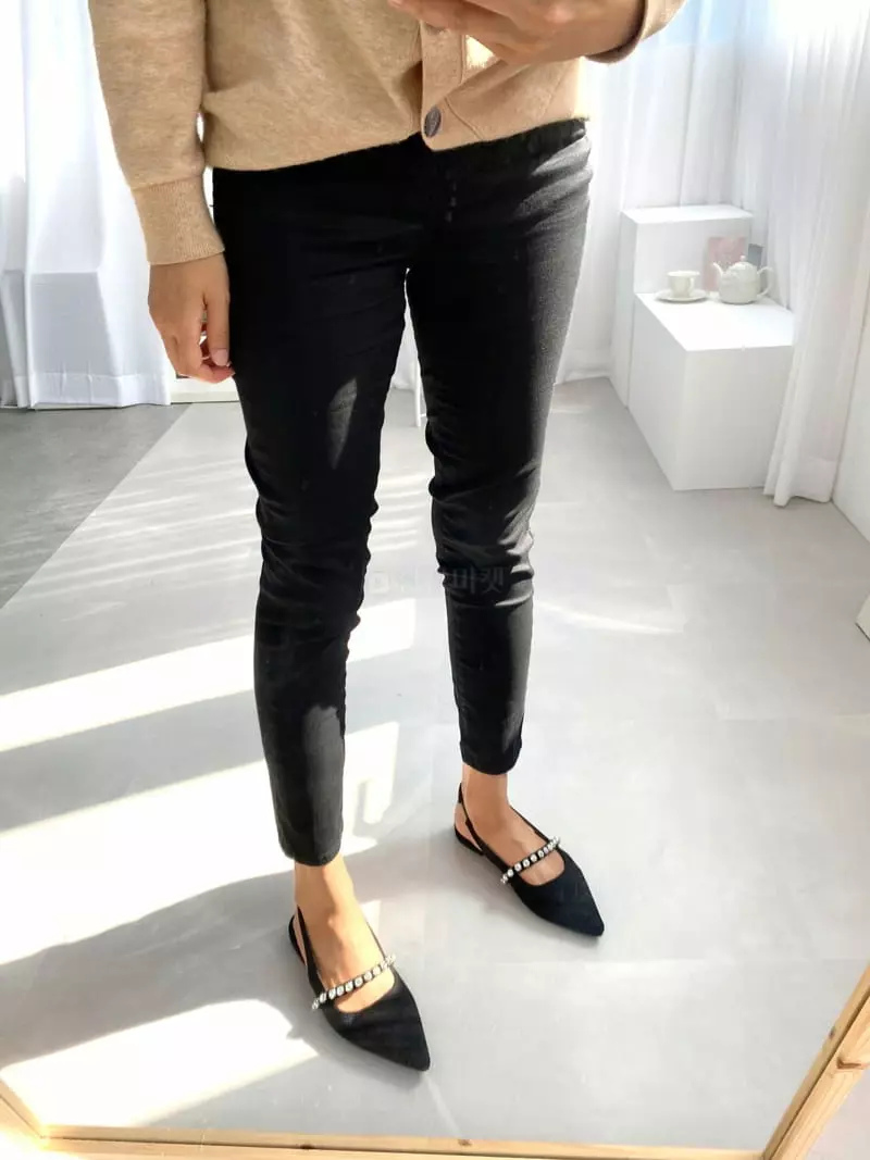 Button - Korean Women Fashion - #restrostyle - 2111 Sling Back Shoes