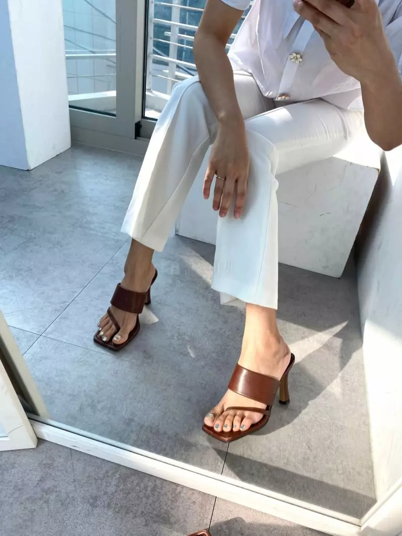 Button - Korean Women Fashion - #romanticstyle - 1004 Slippers - 4