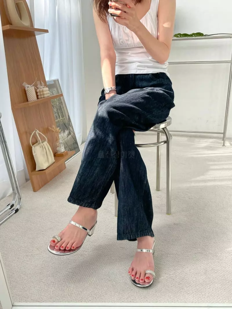 Button - Korean Women Fashion - #womensfashion - 2129 Flip-Flops
