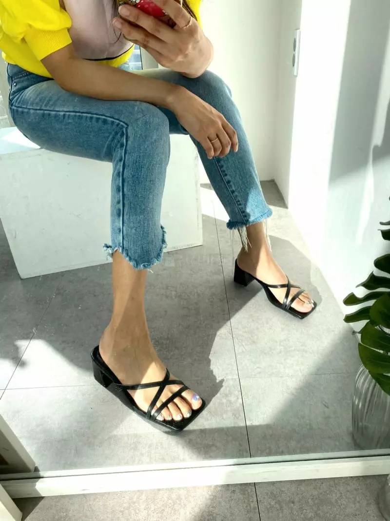 Button - Korean Women Fashion - #womensfashion - 2059 Squaer Slippers