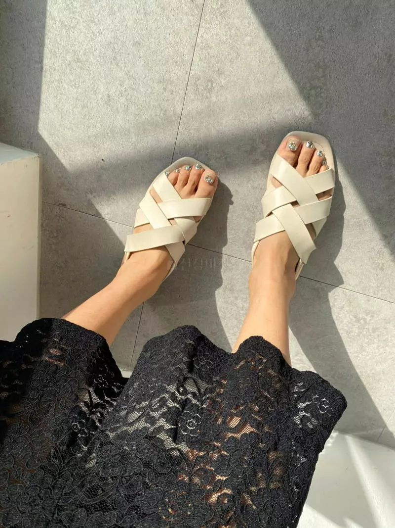 Button - Korean Women Fashion - #womensfashion - 2048 Cross Sandals - 2