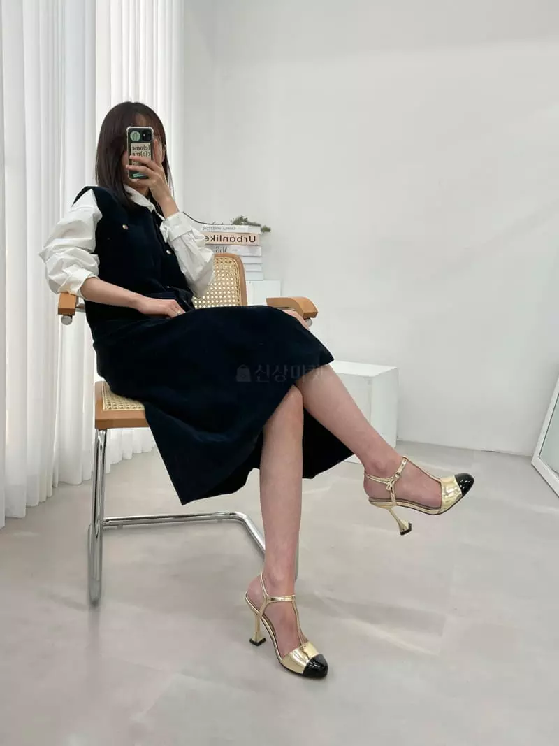 Button - Korean Women Fashion - #womensfashion - 1056 Strap Heel