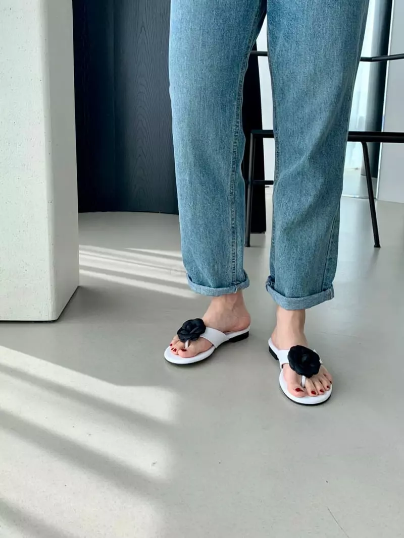 Cooing - Korean Women Fashion - #thelittlethings - ch5202 Flip-Flops - 4