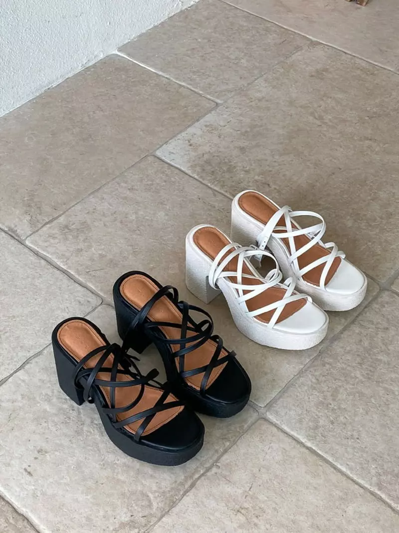Cooing - Korean Women Fashion - #momslook - w2113 Sandals
