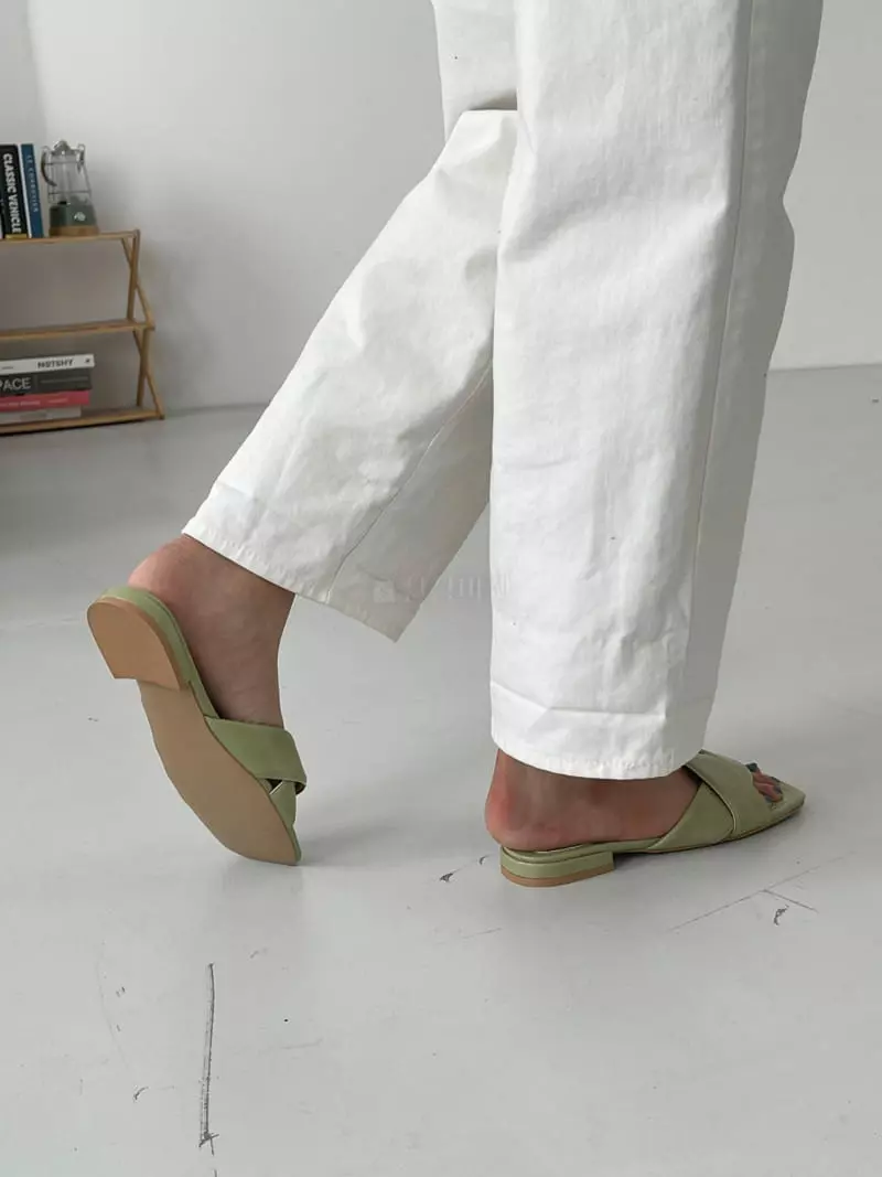 Cooing - Korean Women Fashion - #womensfashion - A6126 Slipper - 4