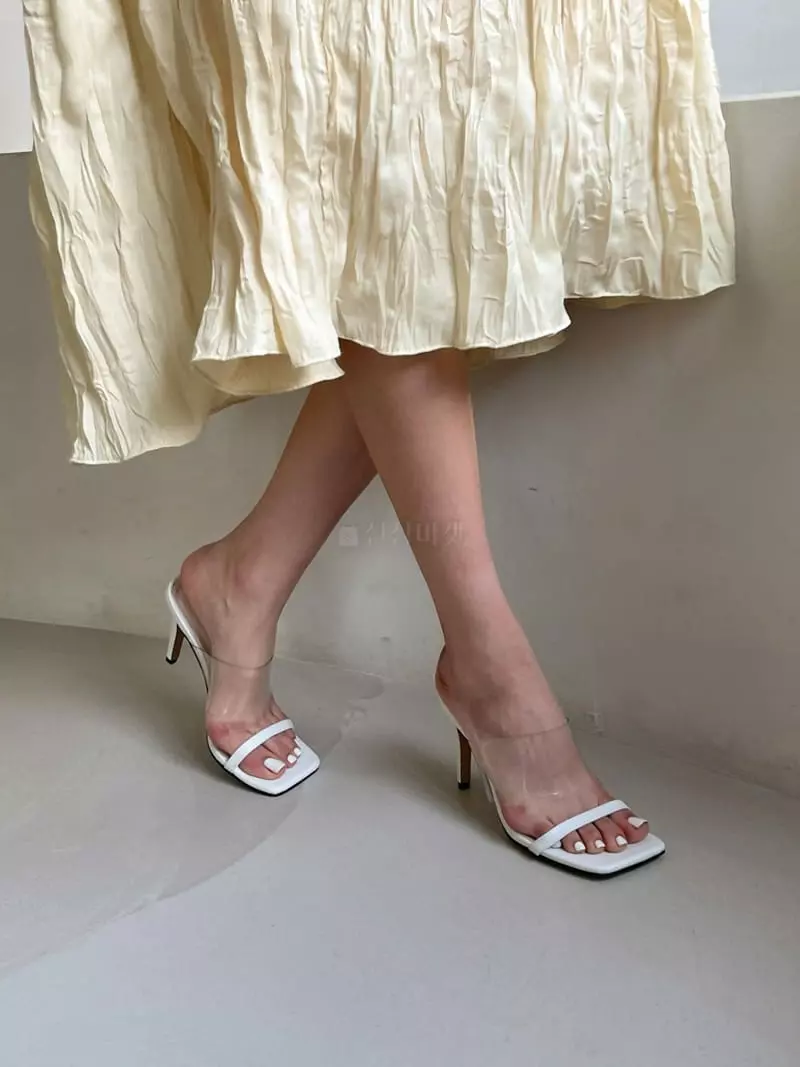 Cooing - Korean Women Fashion - #womensfashion - w2100 Sandals Heel - 4