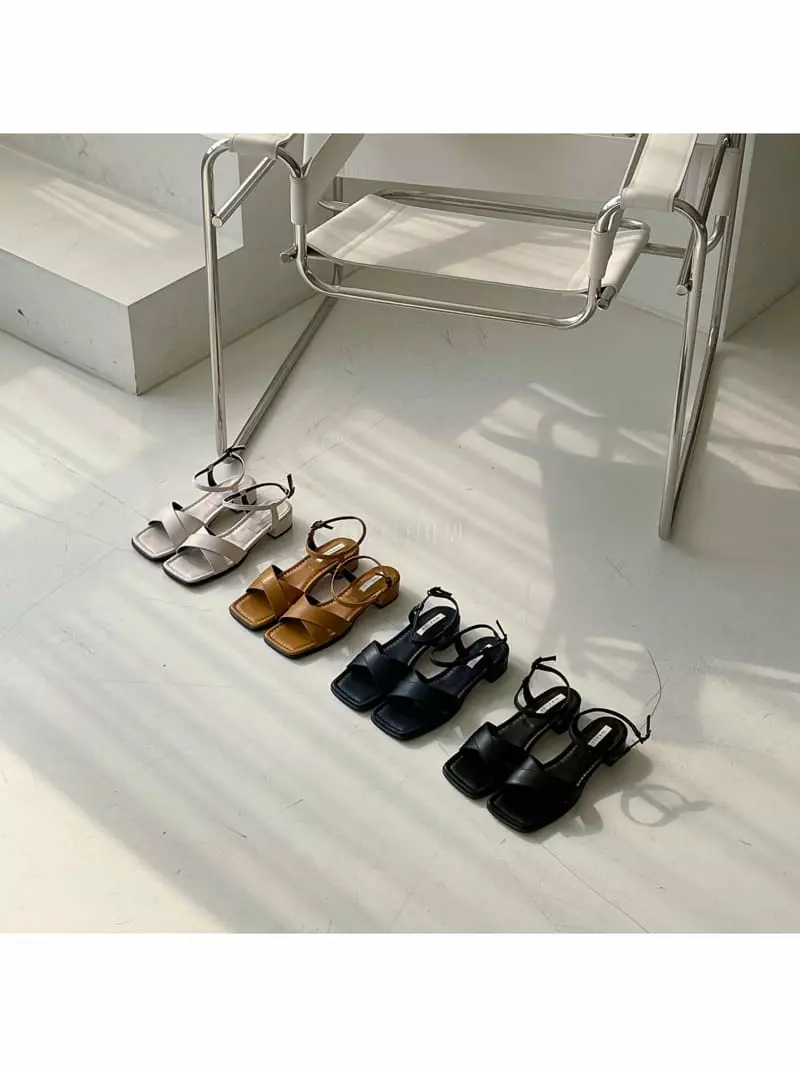 Cooing - Korean Women Fashion - #momslook - u8179 Sandals - 2