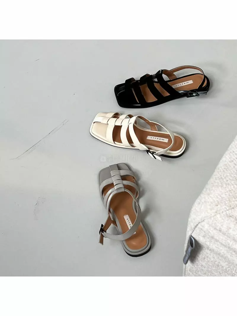 Cooing - Korean Women Fashion - #momslook - u8172 Sandals