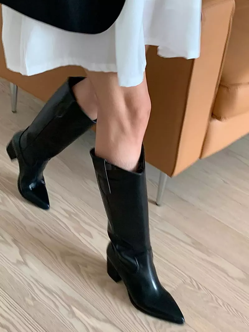 Cooing - Korean Women Fashion - #womensfashion - mu1001 V Cut Long Boots - 4