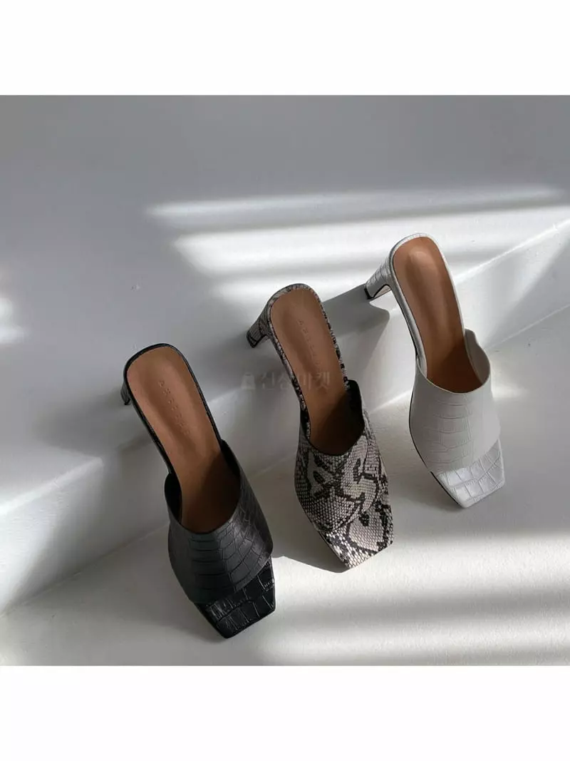 Cooing - Korean Women Fashion - #pursuepretty - A6045 Slipper Mule