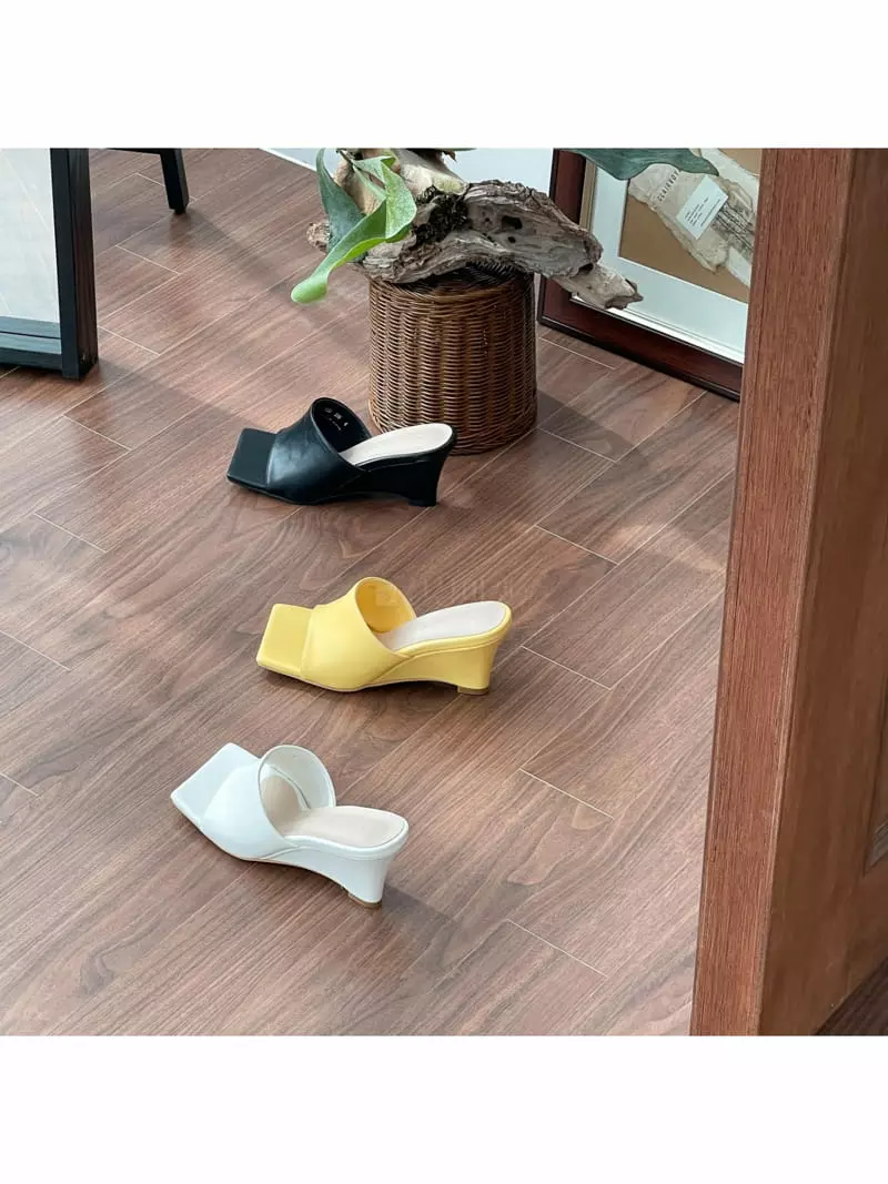 Cooing - Korean Women Fashion - #pursuepretty - w2130 Sandals