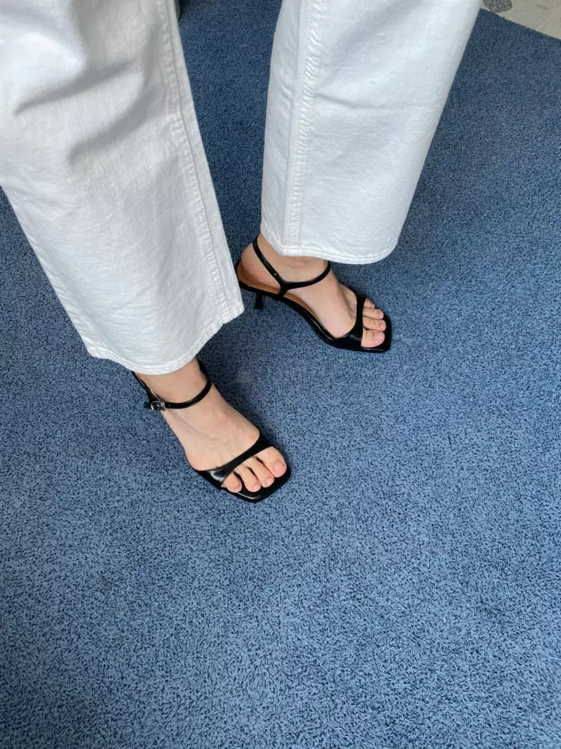 Cooing - Korean Women Fashion - #restrostyle - ch7306 Sandals - 3