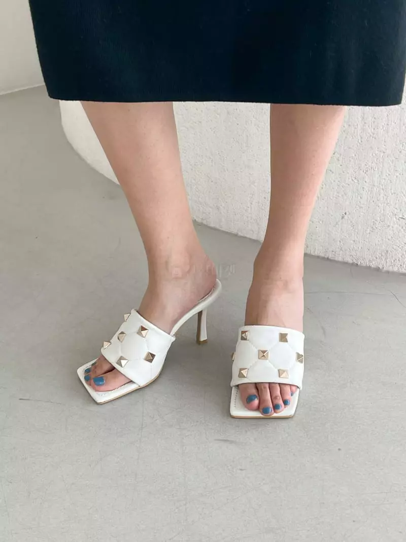 Cooing - Korean Women Fashion - #restrostyle - w2129 Sandals Heel