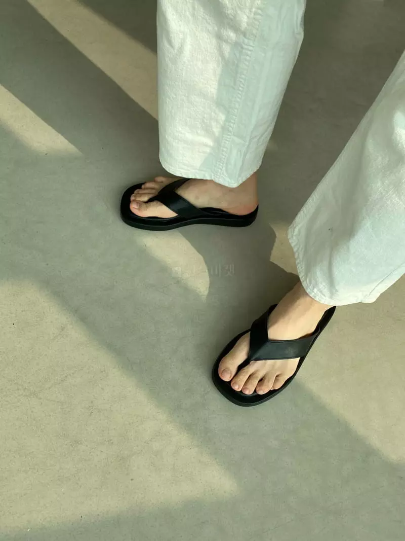 Cooing - Korean Women Fashion - #thatsdarling - ch7264 Flip-Flops - 3