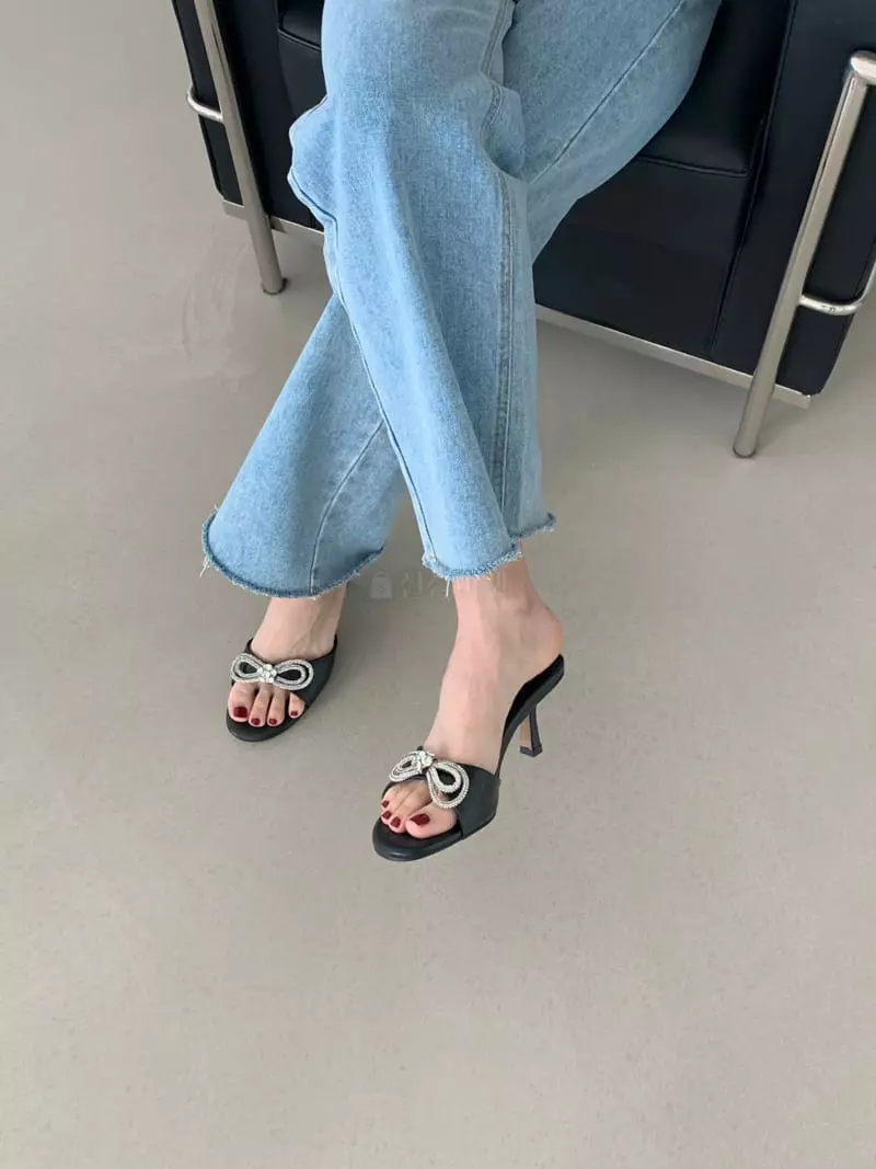 Cooing - Korean Women Fashion - #thatsdarling - ch5201 Sandals Heel