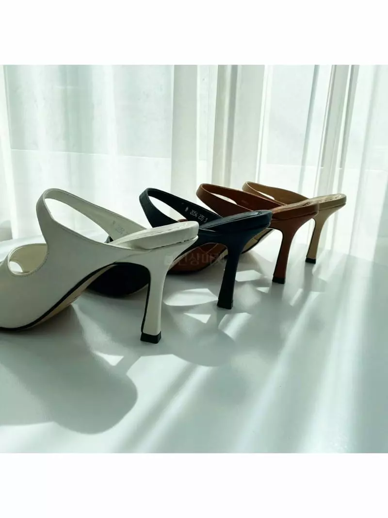 Cooing - Korean Women Fashion - #vintagekidsstyle - w2054 Flip-Flops Heel - 2