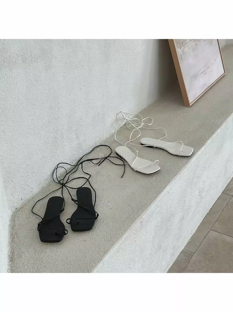 Cooing - Korean Women Fashion - #momslook - cr Flip-Flops Sandals - 4