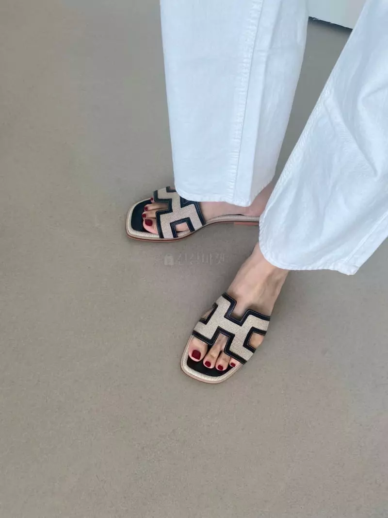 Cooing - Korean Women Fashion - #womensfashion - ch5199 Sandals - 2