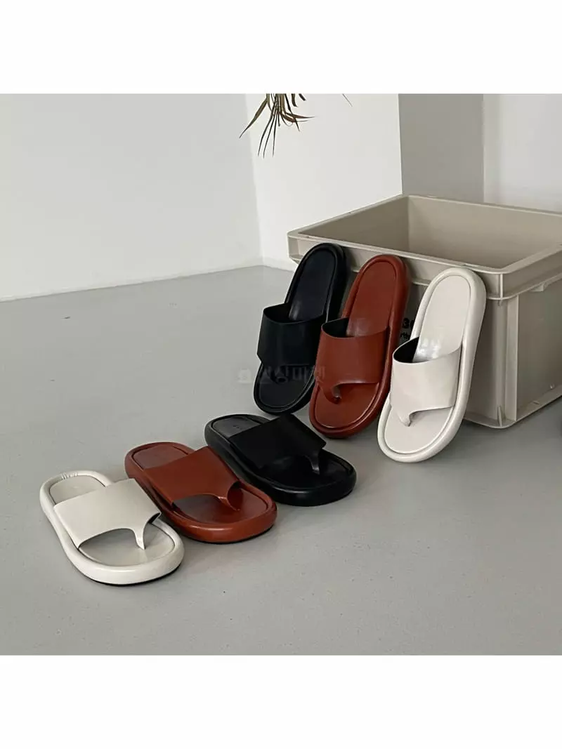 Cooing - Korean Women Fashion - #womensfashion - A6128 Flip-Flops Slipper