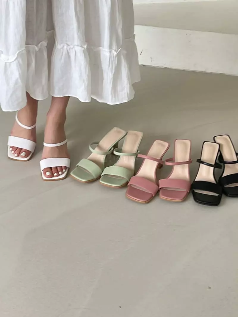 Cooing - Korean Women Fashion - #womensfashion - w2101 Sandals Heel - 2