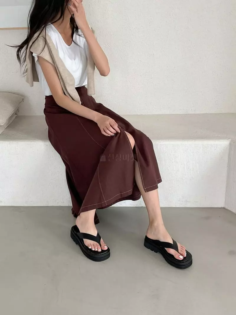 Cooing - Korean Women Fashion - #momslook - W2081 Flip-Flops - 4