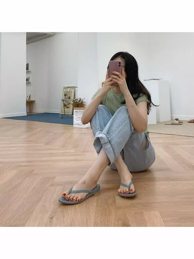Cooing - Korean Women Fashion - #womensfashion - im6522 Flip-Flops - 2