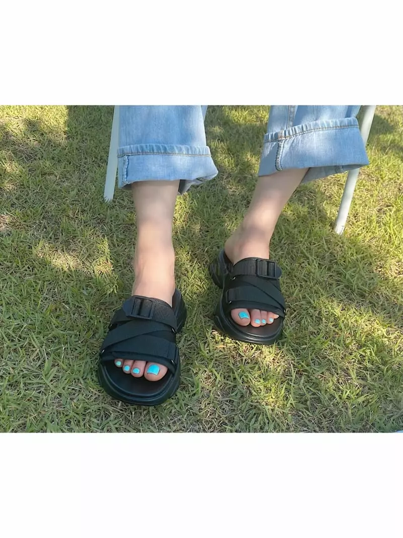 Cooing - Korean Women Fashion - #womensfashion - im334 Sandals