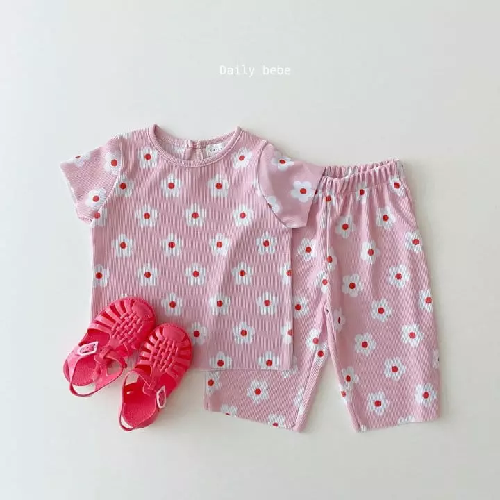 Daily Bebe - Korean Children Fashion - #prettylittlegirls - Daisy Pleats Top Bottom Set - 2