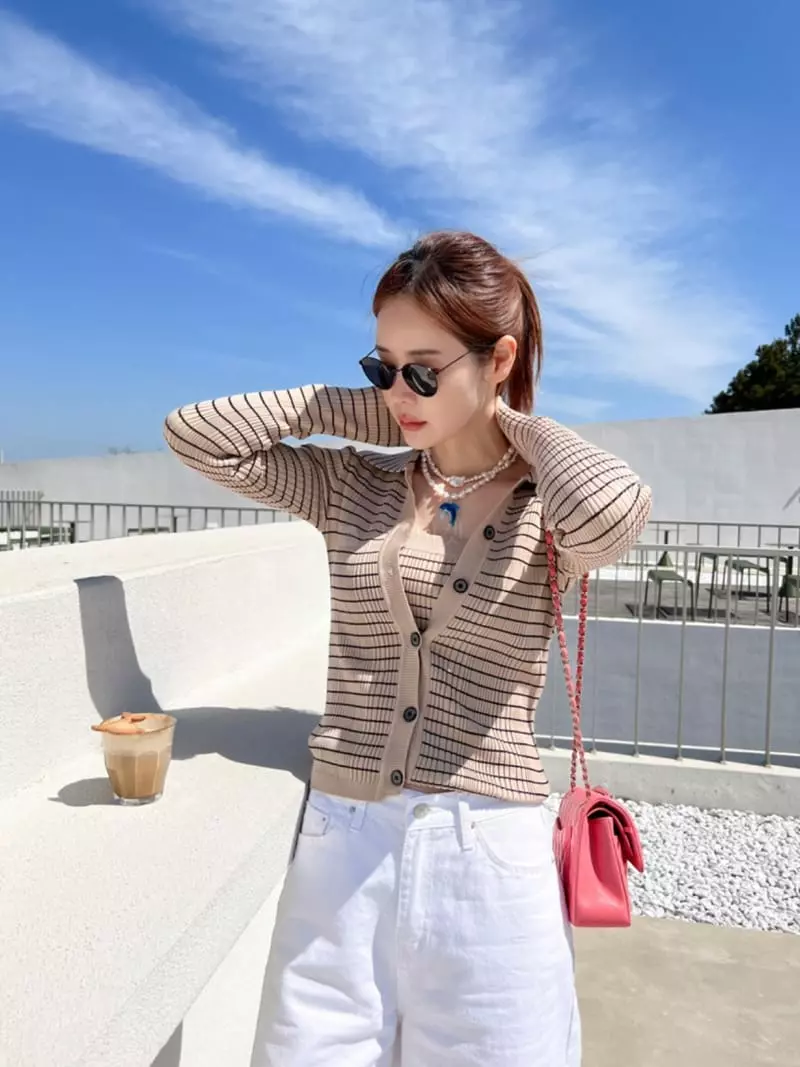 Dailyjud - Korean Women Fashion - #momslook - Three Set Up Top