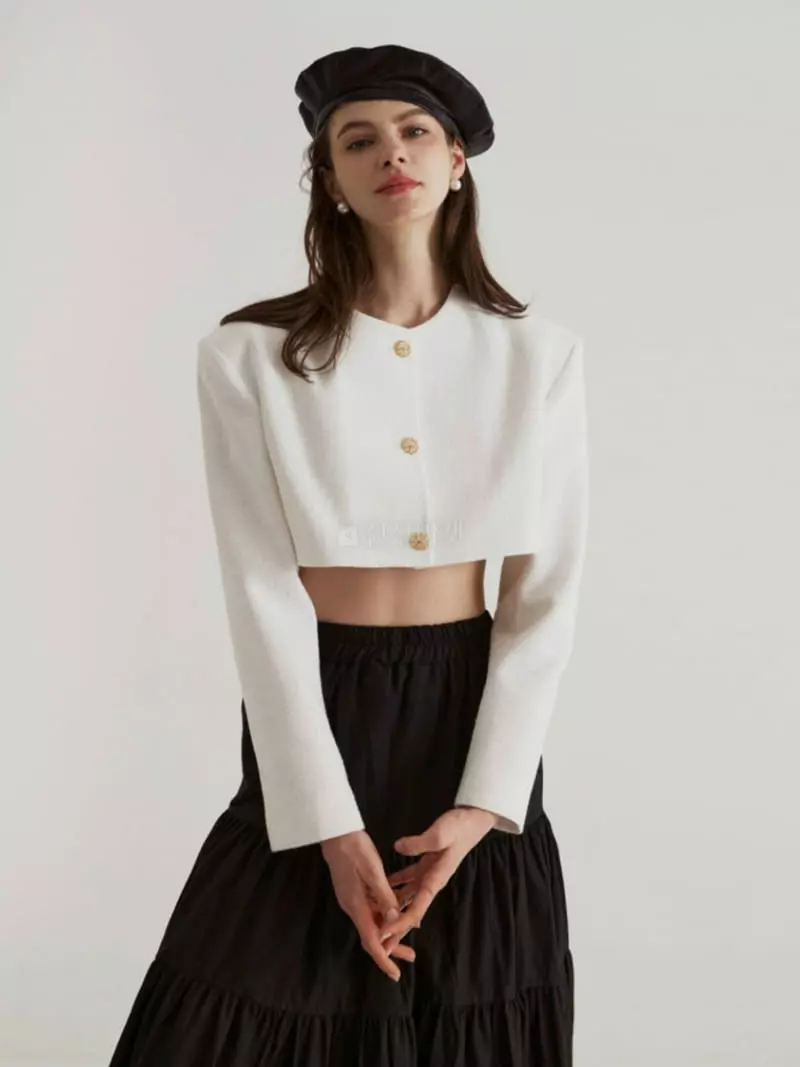 Dailyjud - Korean Women Fashion - #vintagekidsstyle - Round Crop Jacket - 2