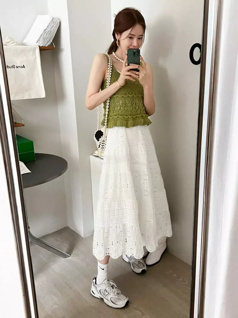 Dailyjud - Korean Women Fashion - #womensfashion - Knit Crop Sleeveless - 3