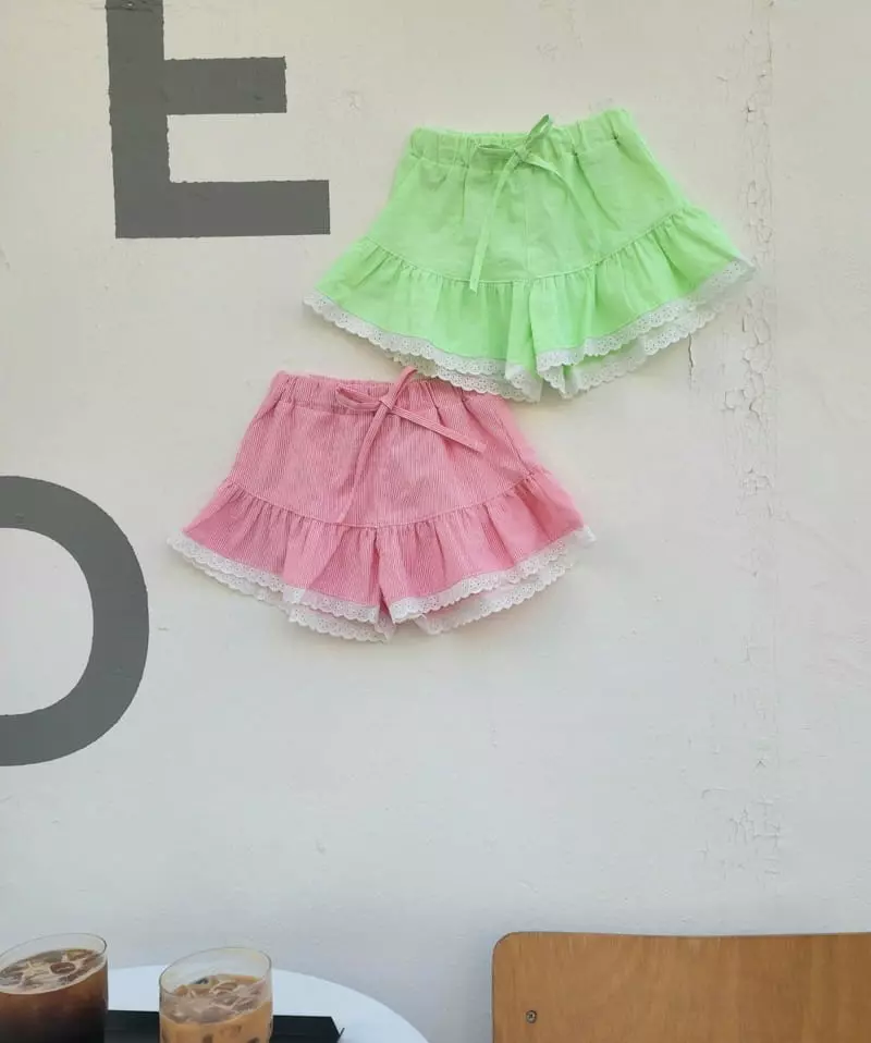Dalla - Korean Children Fashion - #kidzfashiontrend - Lace Stripes Shorts