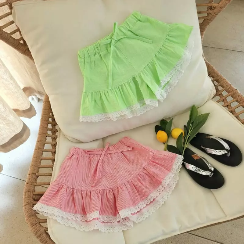 Dalla - Korean Children Fashion - #littlefashionista - Lace Stripes Shorts - 3
