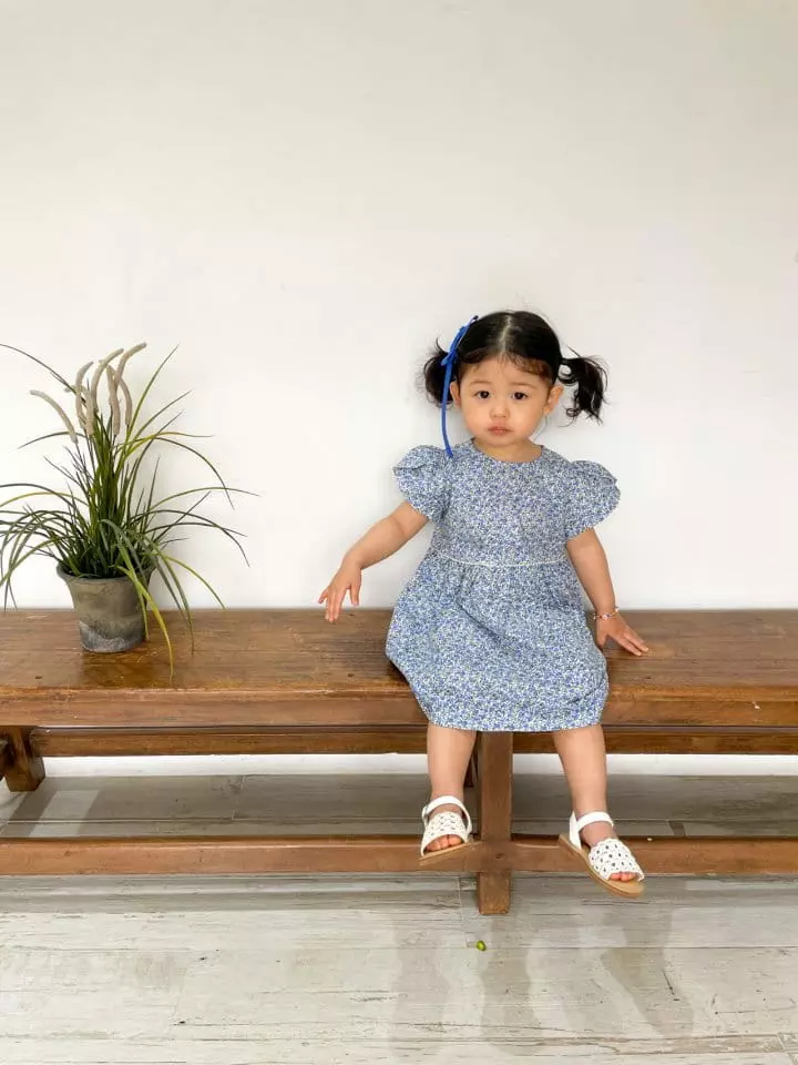 Dano - Korean Children Fashion - #kidsshorts - Tulip Sleeves One-piece - 2