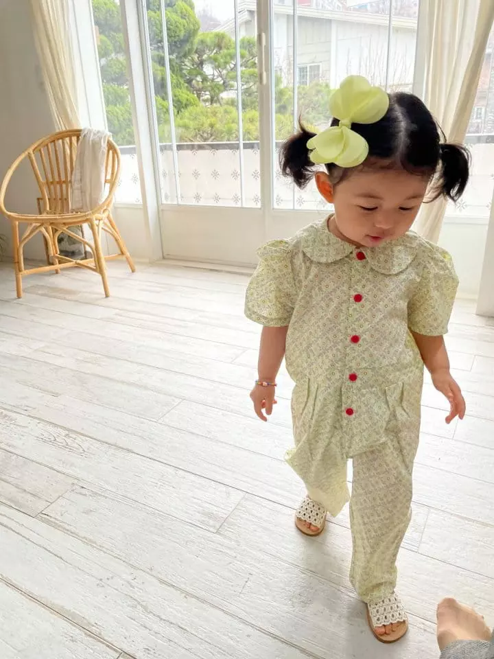 Dano - Korean Children Fashion - #kidsstore - Flower Jumpsuit - 2