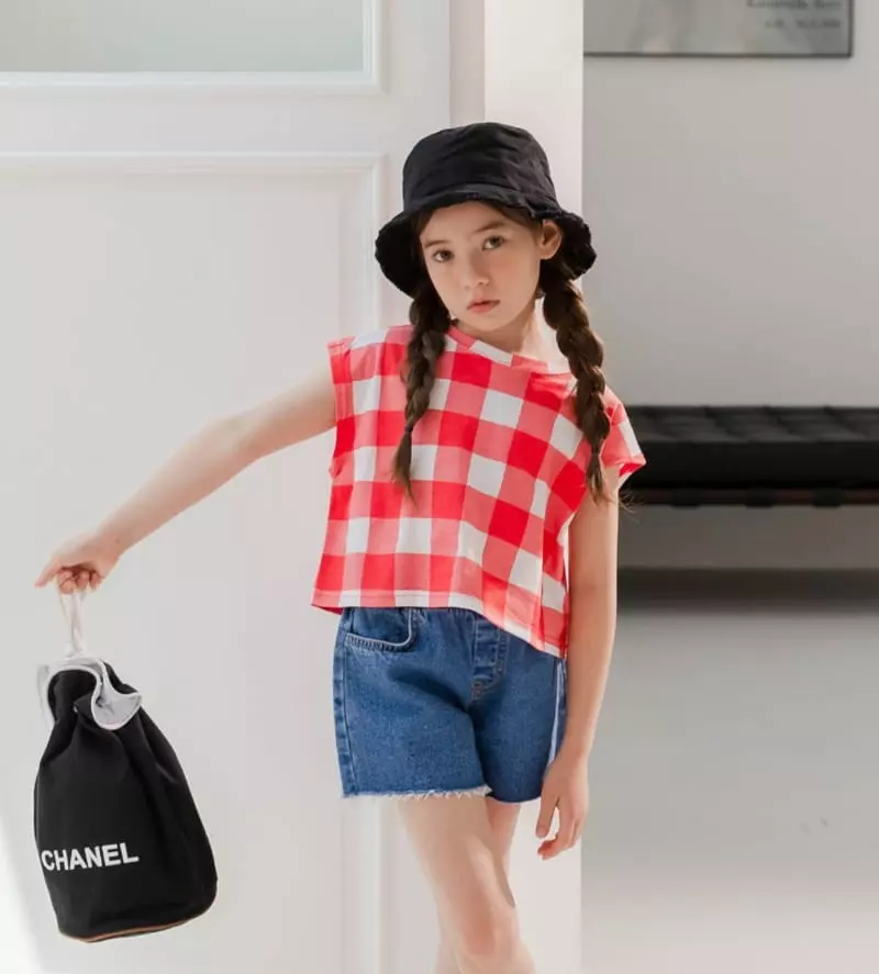 Dore Dore - Korean Children Fashion - #littlefashionista - Check Crop Sleeveless