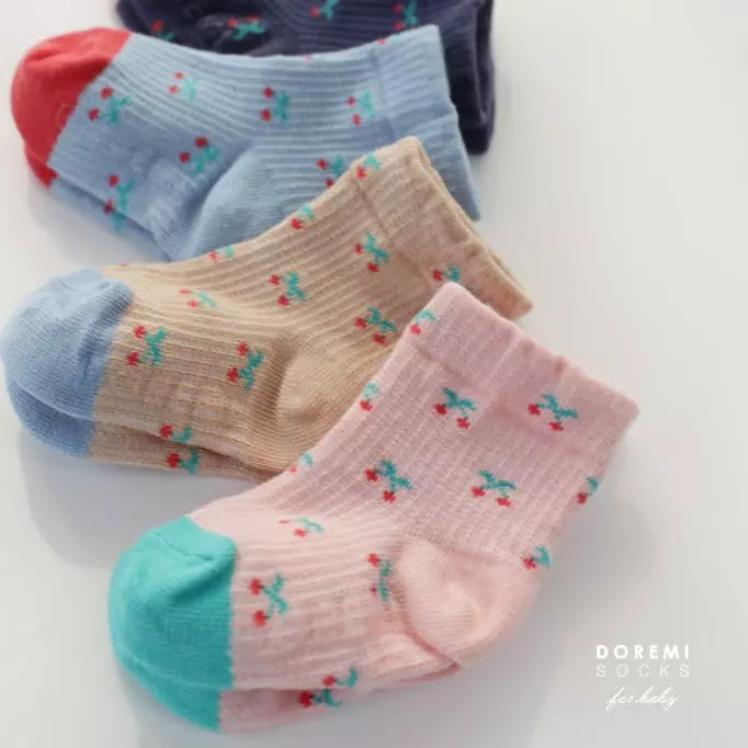 Doremi Socks - Korean Children Fashion - #designkidswear - Cherry Waffle Socks - 3
