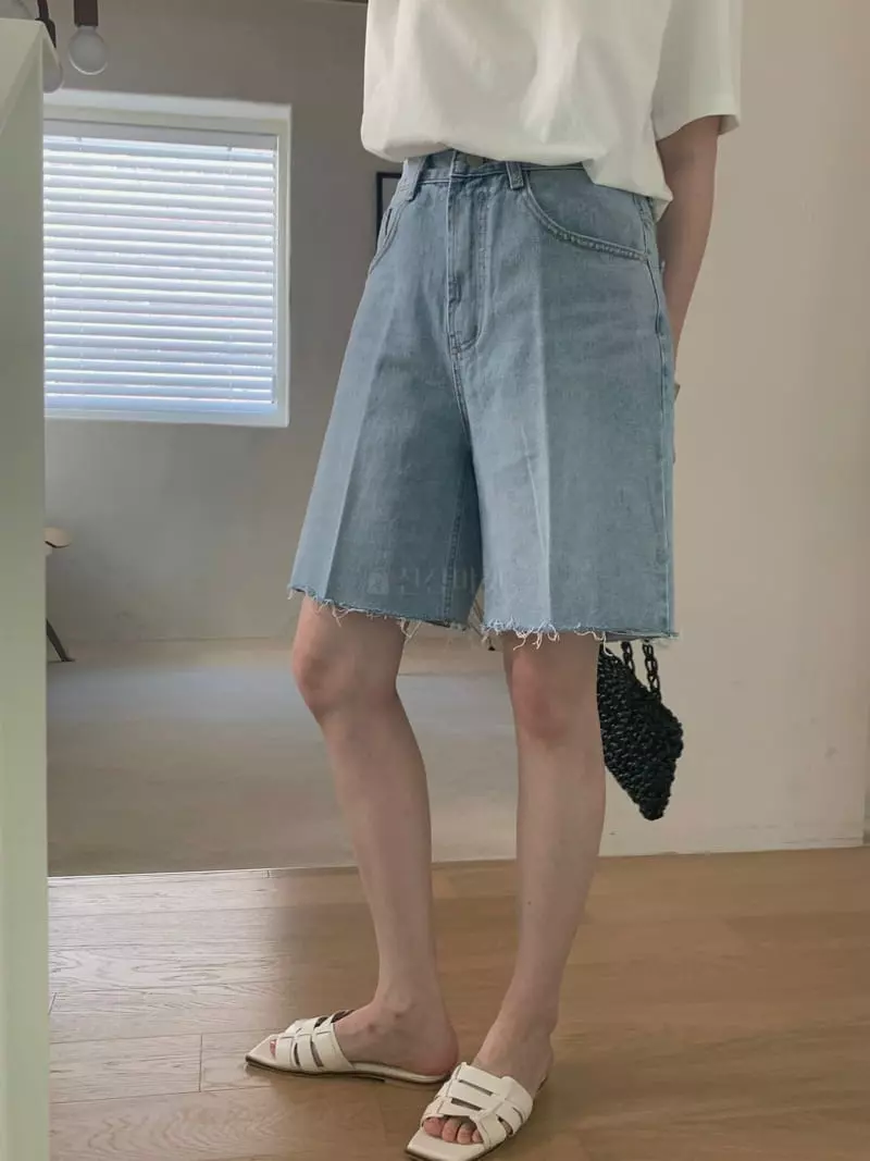 Earlybird - Korean Women Fashion - #womensfashion - Light Shorts - 2