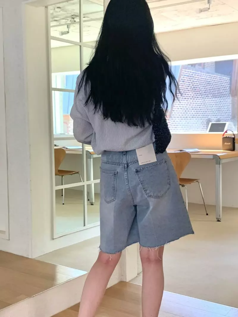 Earlybird - Korean Women Fashion - #momslook - Light Shorts - 4