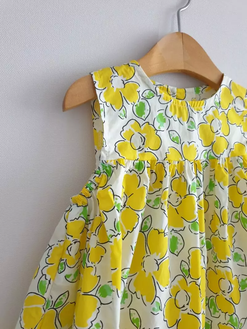 Eclair - Korean Children Fashion - #magicofchildhood - Marni Sleeveless - 4