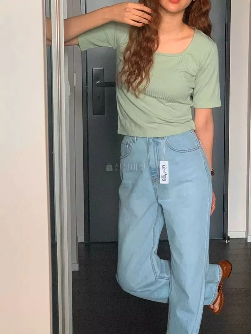 February - Korean Women Fashion - #momslook - Floa Tee - 3