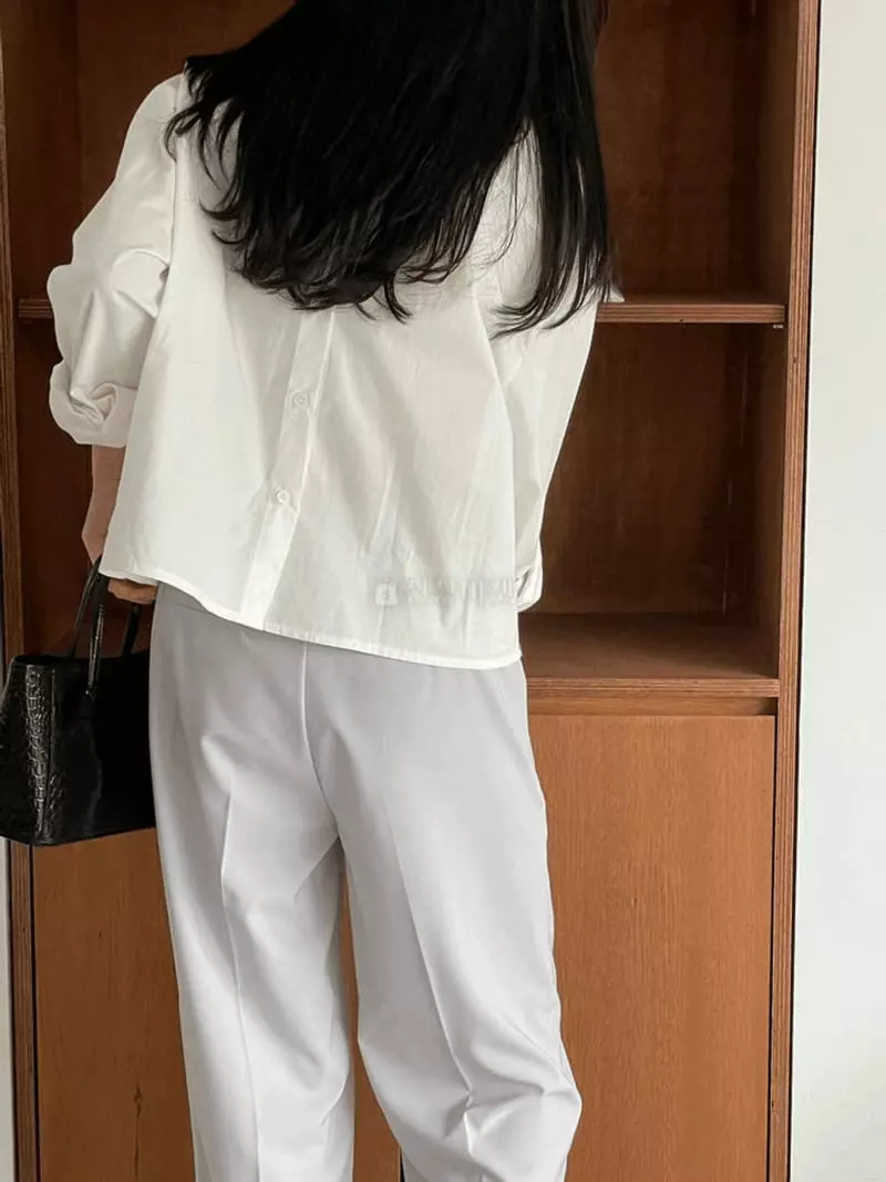 February - Korean Women Fashion - #momslook - Betty Back Button Shirt - 5