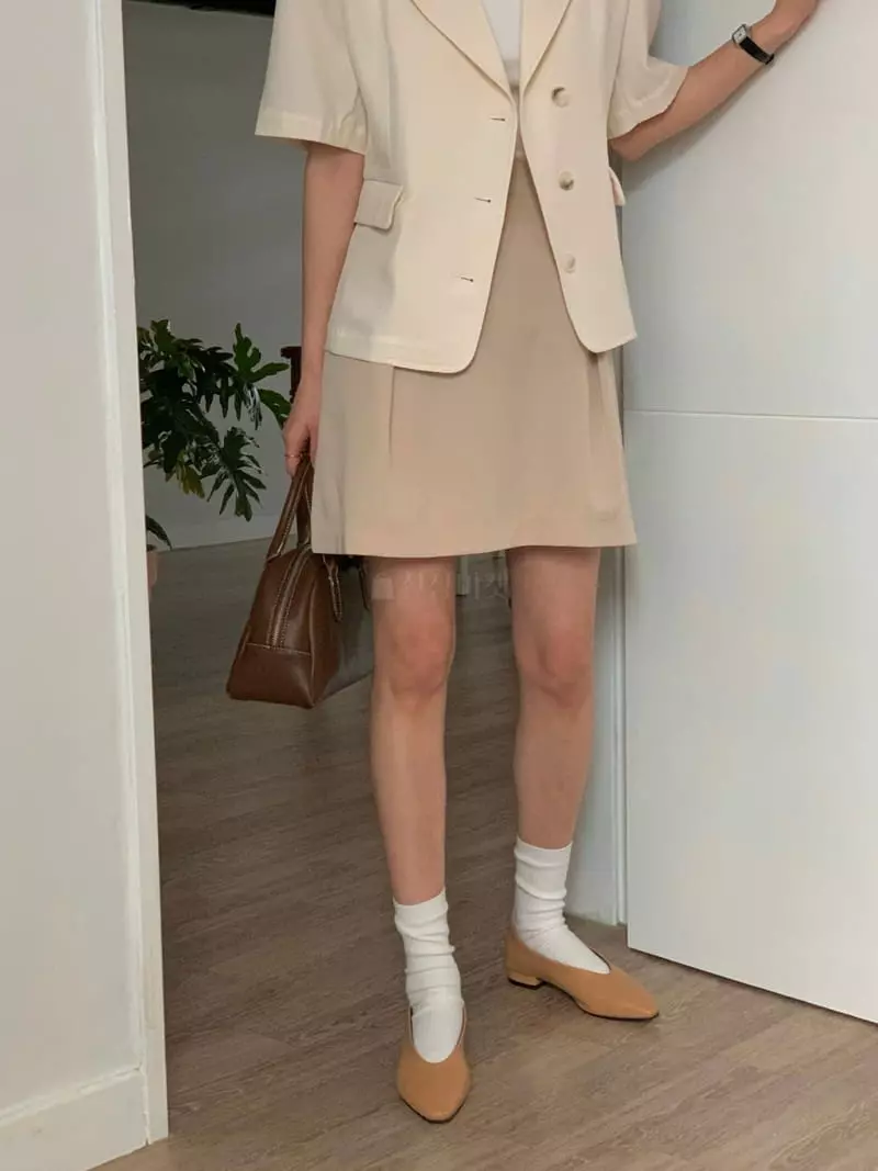 February - Korean Women Fashion - #momslook - Roen Button Skirt - 6