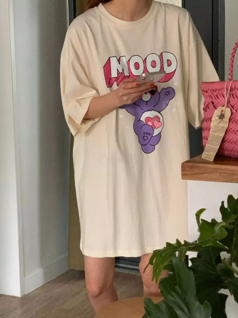 February - Korean Women Fashion - #womensfashion - Hear Bear Tee - 9