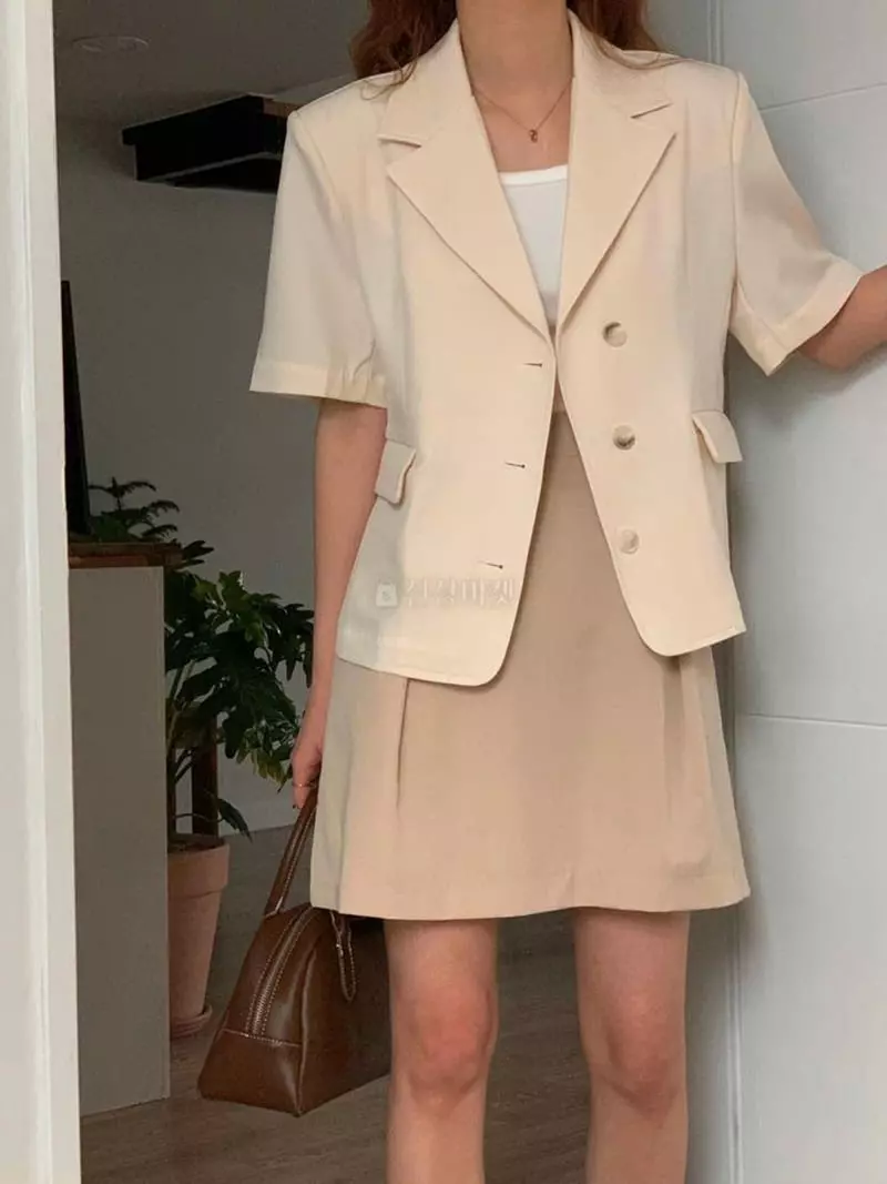 February - Korean Women Fashion - #womensfashion - Roen Button Skirt