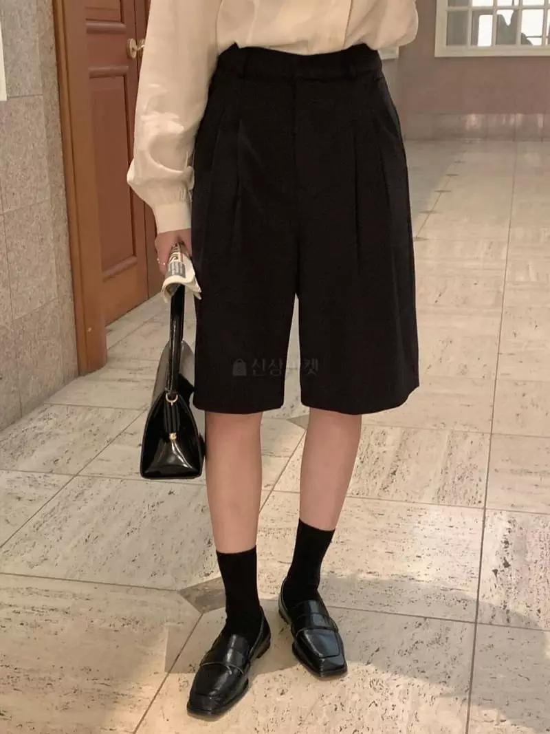 Frill - Korean Women Fashion - #vintageinspired - Teba Half Pants