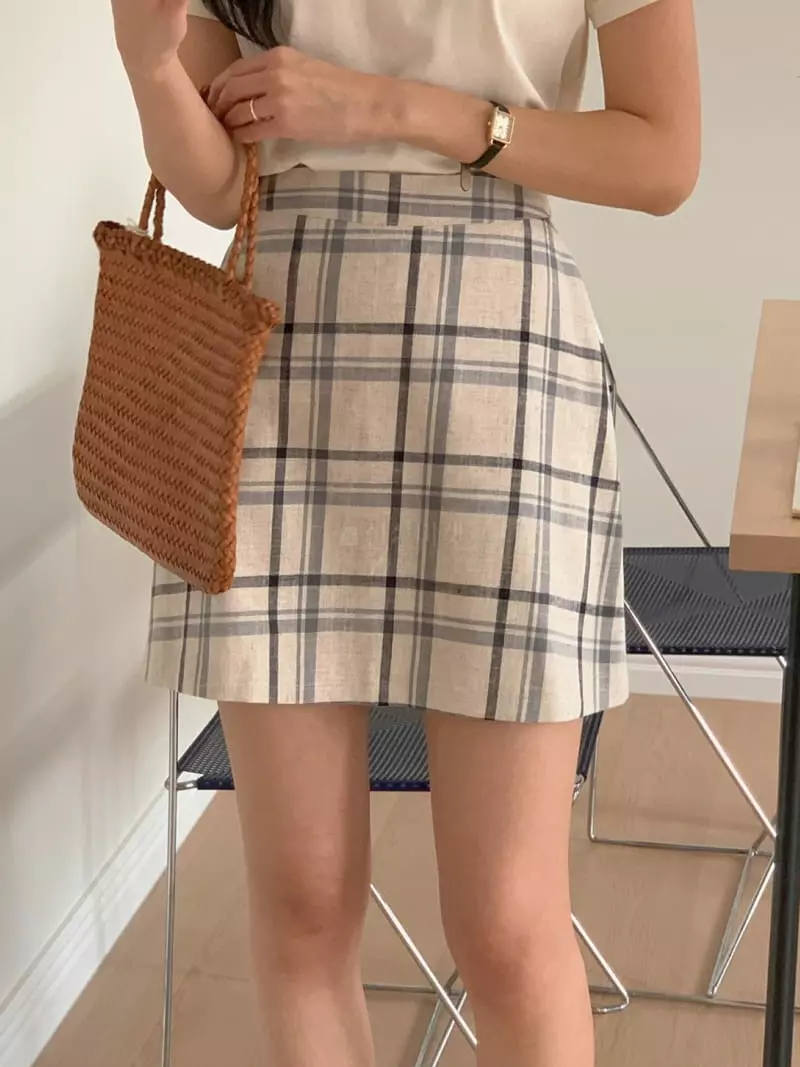 Frill - Korean Women Fashion - #womensfashion - Check Skirt