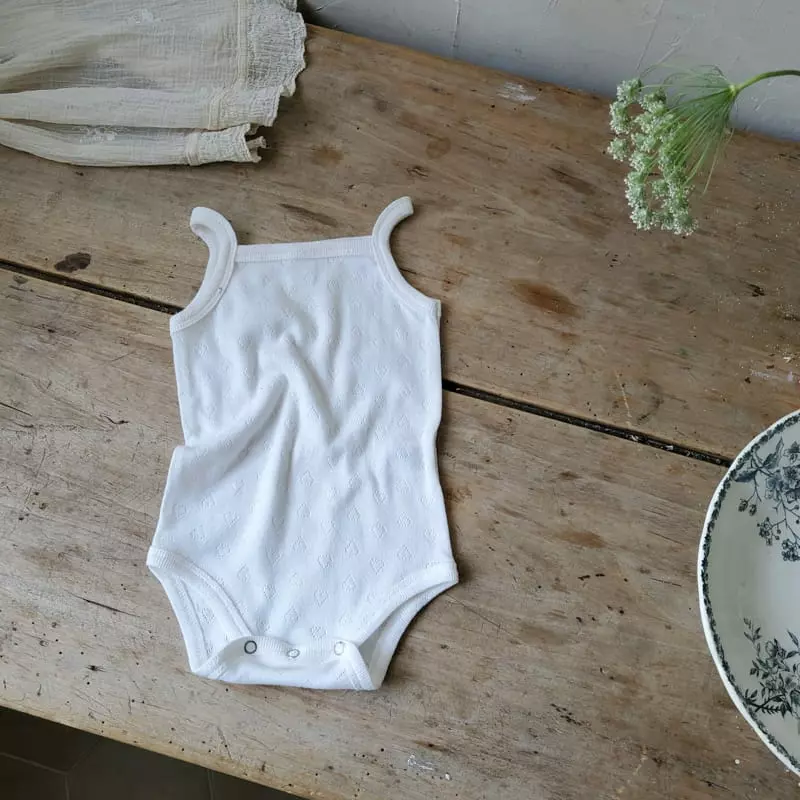 From J - Korean Baby Fashion - #babyfashion - Heart Sleeveless Bodysuit - 4