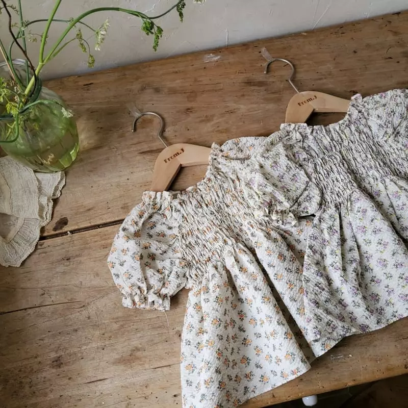 From J - Korean Baby Fashion - #babylifestyle - Benjamin Smocked Top Bottom Set - 10