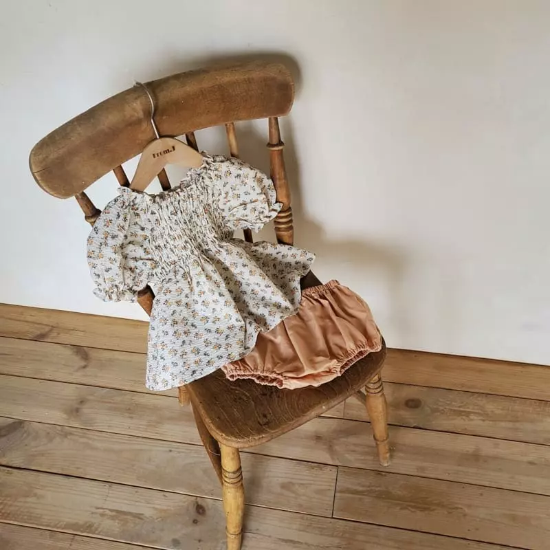 From J - Korean Baby Fashion - #babyoninstagram - Benjamin Smocked Top Bottom Set - 11